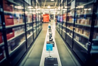 ENI|《零售与消费品行业：变革、转型与突破》报告