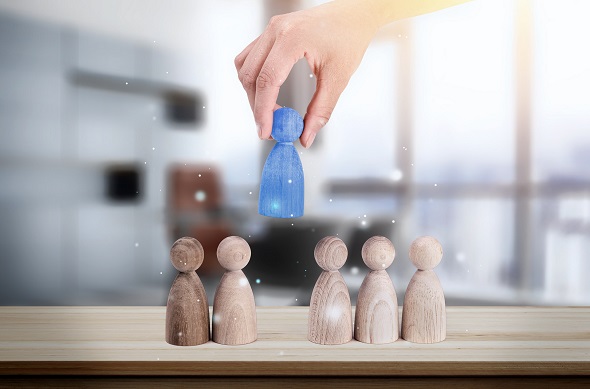 ENI|协鑫集成荣兴华：AI+数据驱动价值创造与竞争力提升